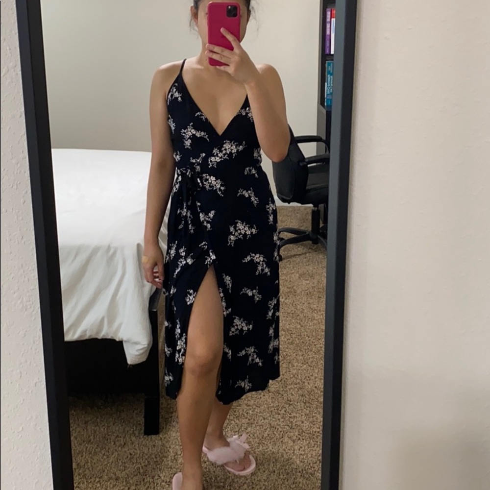 Abercrombie & Fitch Black Floral Maxi Dress